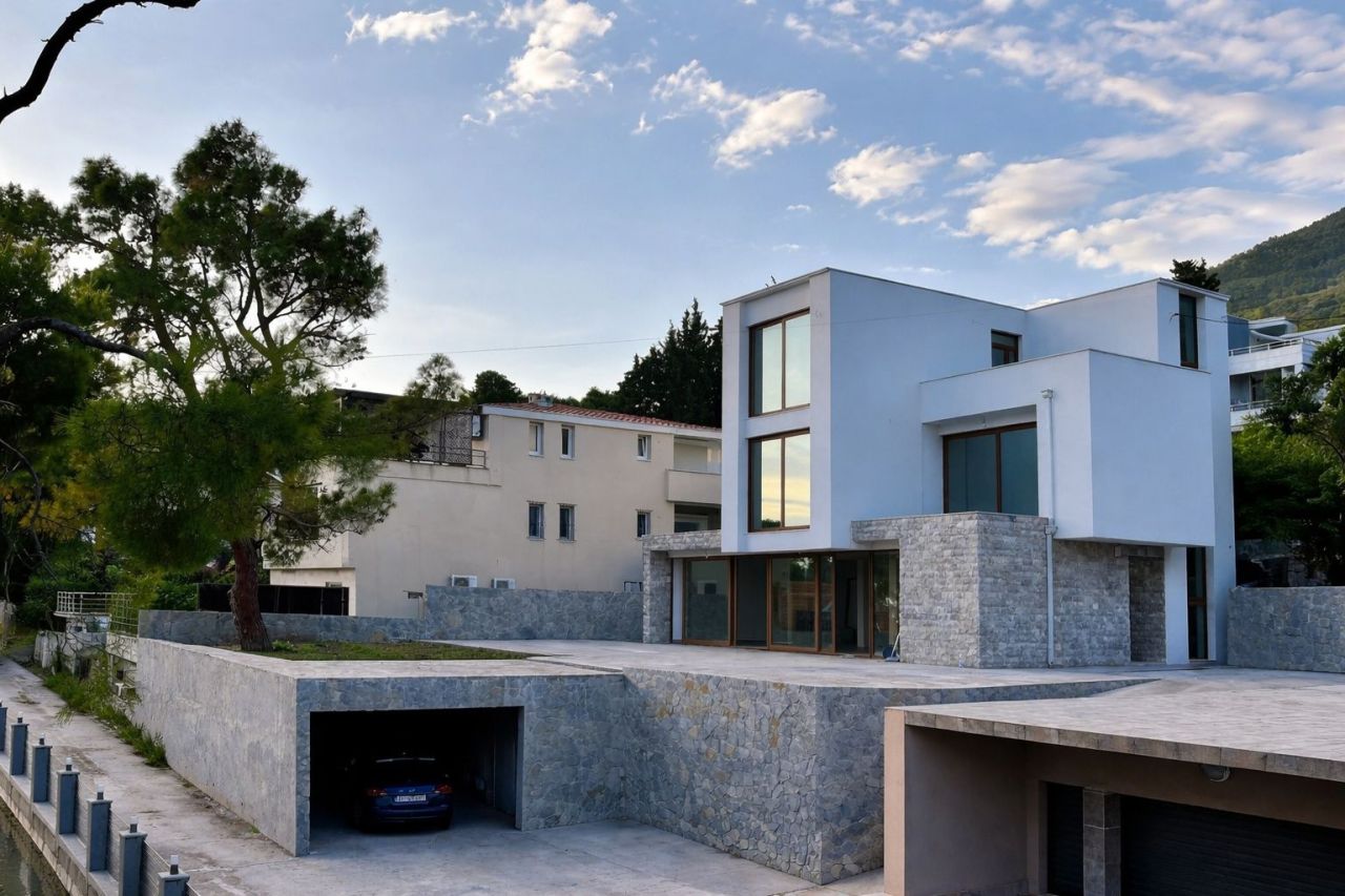 Вилла в Баре, Черногория, 300 м² - фото 4