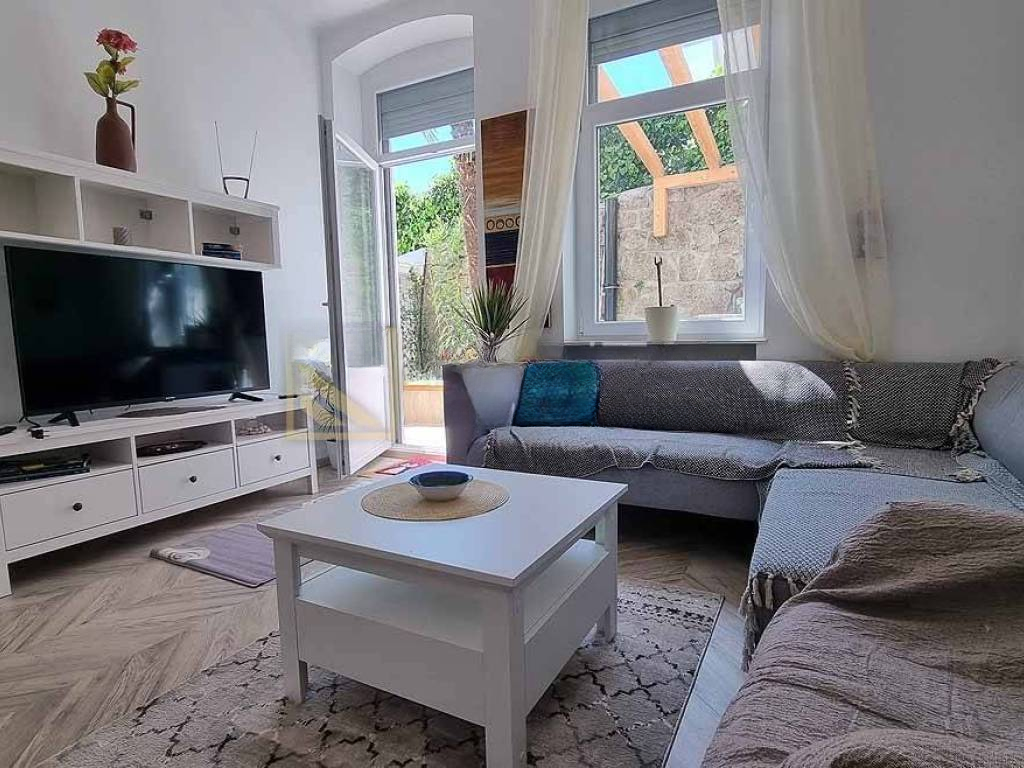 Квартира в Опатии, Хорватия, 53 м² - фото 1