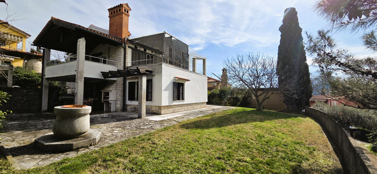 Дом в Луции, Словения, 267 м² - фото 1