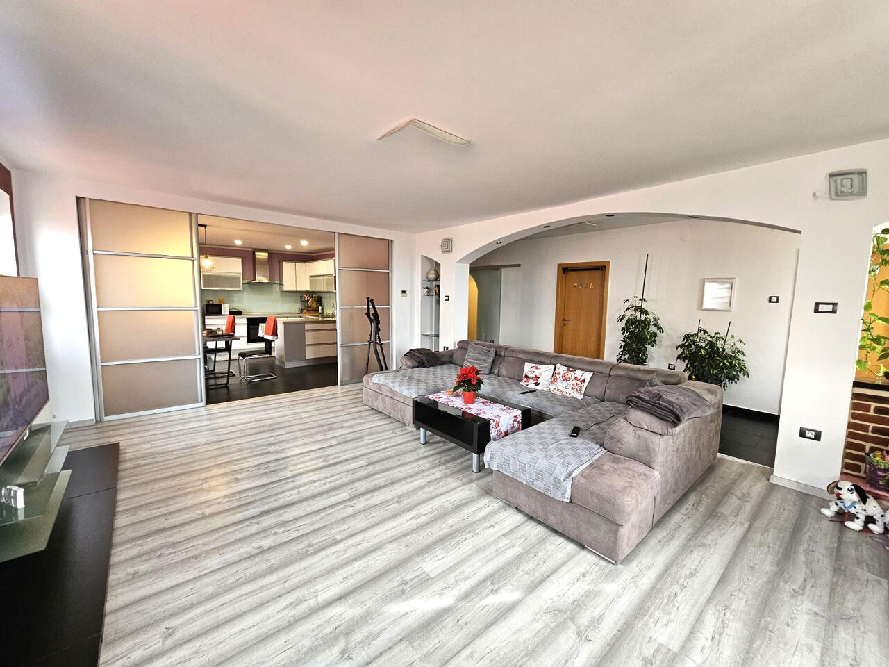 Квартира в Анкаране, Словения, 180 м² - фото 1