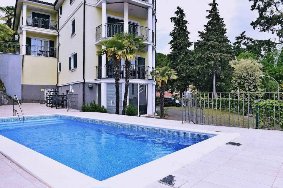 Квартира в Опатии, Хорватия, 55 м² - фото 1