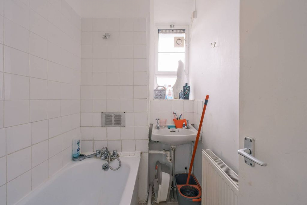 Квартира в Лондоне, Великобритания, 56 м² - фото 1