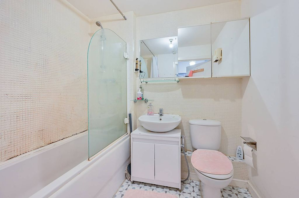 Квартира в Лондоне, Великобритания, 41 м² - фото 2