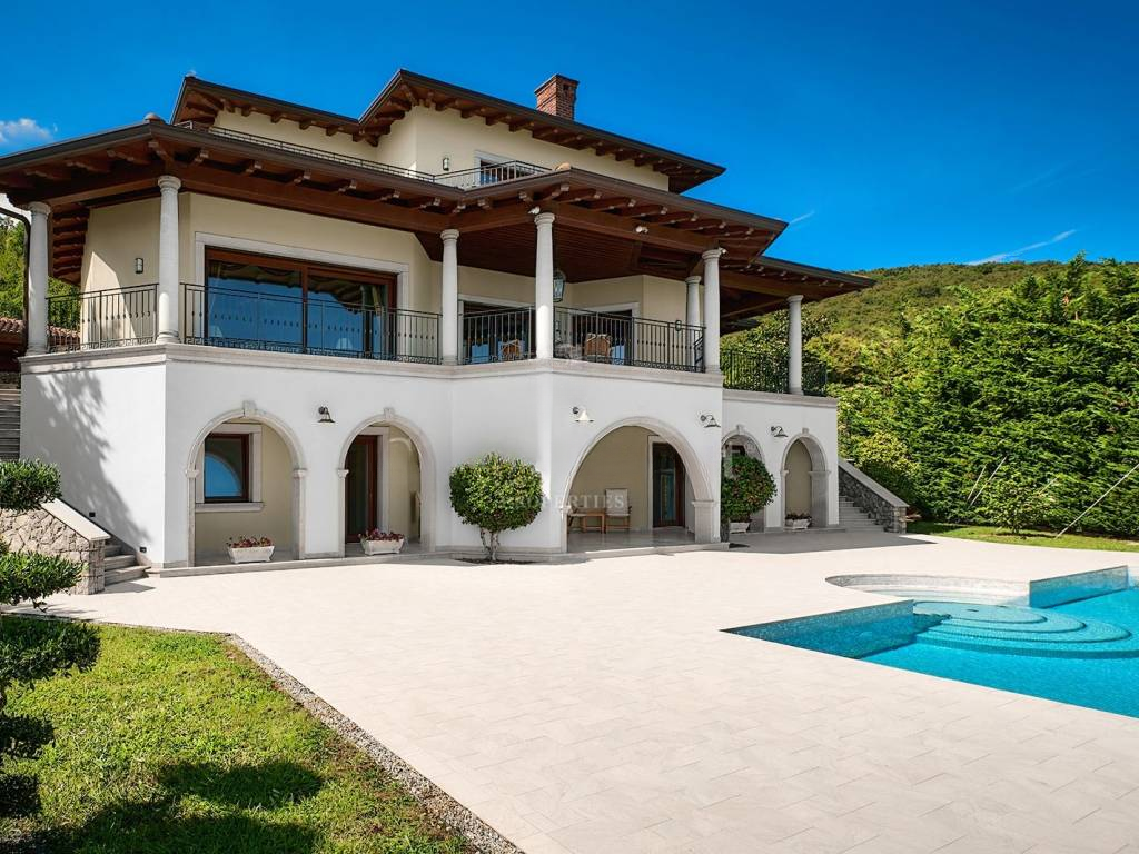 Дом в Опатии, Хорватия, 508 м² - фото 2