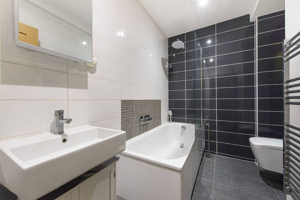 Квартира в Лондоне, Великобритания, 47 м² - фото 3