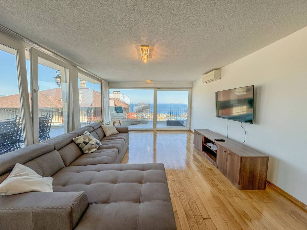 Квартира в Опатии, Хорватия, 200 м² - фото 3