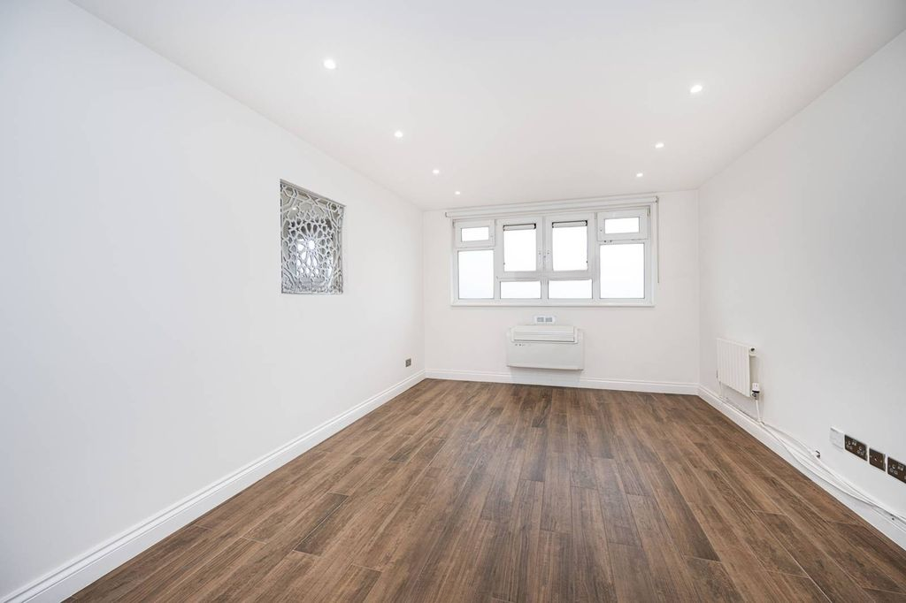 Квартира в Лондоне, Великобритания, 49 м² - фото 5