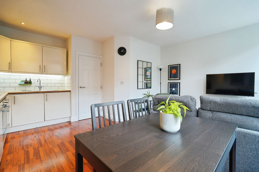 Квартира в Лондоне, Великобритания, 55 м² - фото 7