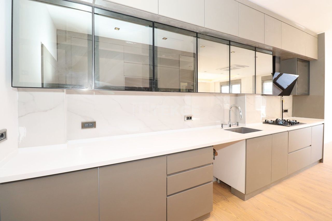 Вилла в Анталии, Турция, 400 м² - фото 17