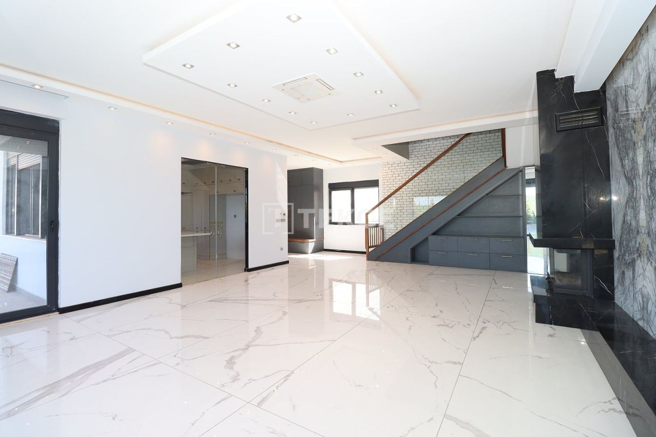 Вилла в Анталии, Турция, 400 м² - фото 18