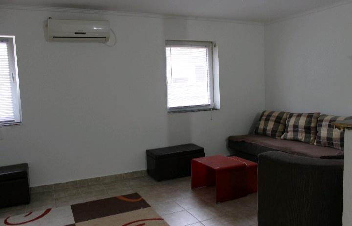 Отель, гостиница Obrovac, Хорватия, 400 м² - фото 4