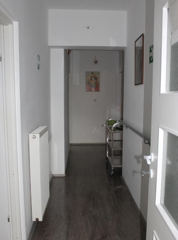 Отель, гостиница Obrovac, Хорватия, 400 м² - фото 8