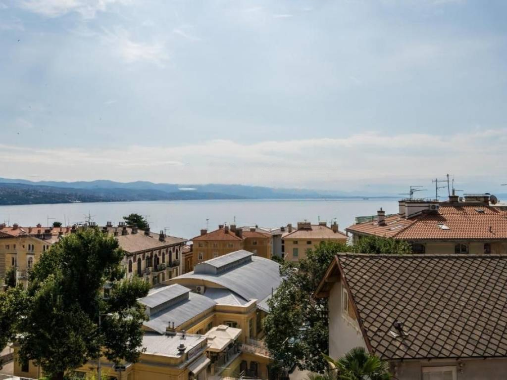 Квартира в Опатии, Хорватия, 200 м² - фото 18