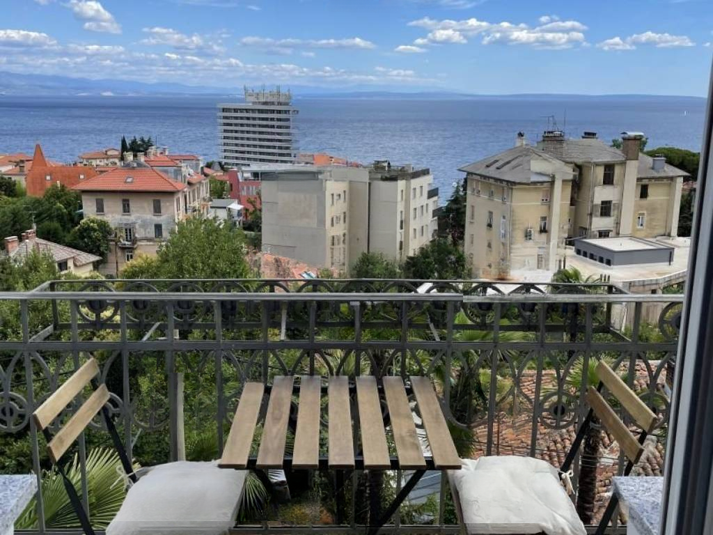 Квартира в Опатии, Хорватия, 200 м² - фото 18