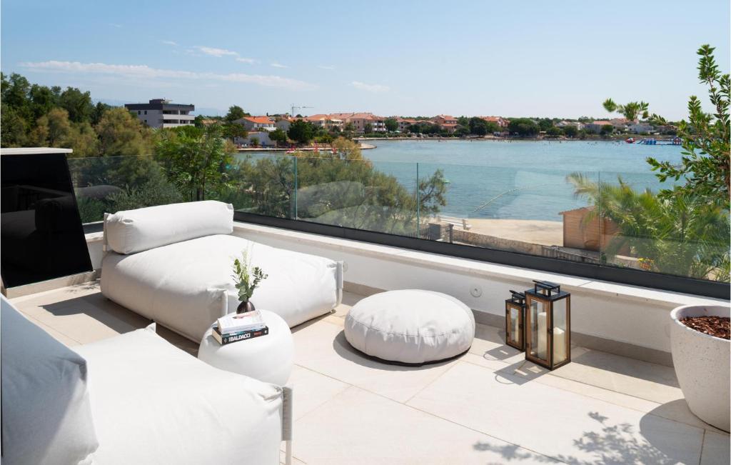 Вилла в Задаре, Хорватия, 237 м² - фото 18