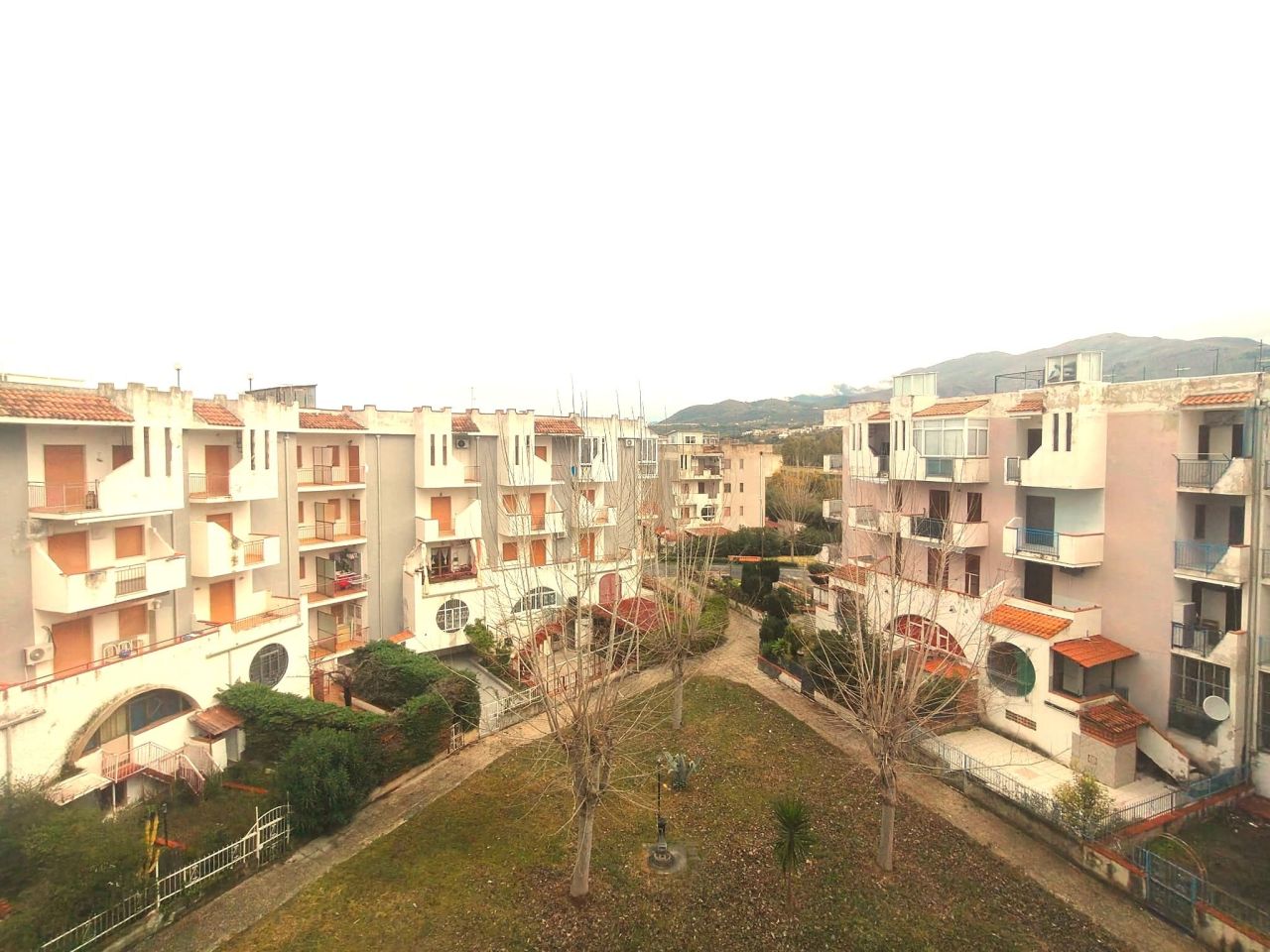 Квартира в Скалее, Италия, 90 м² - фото 1