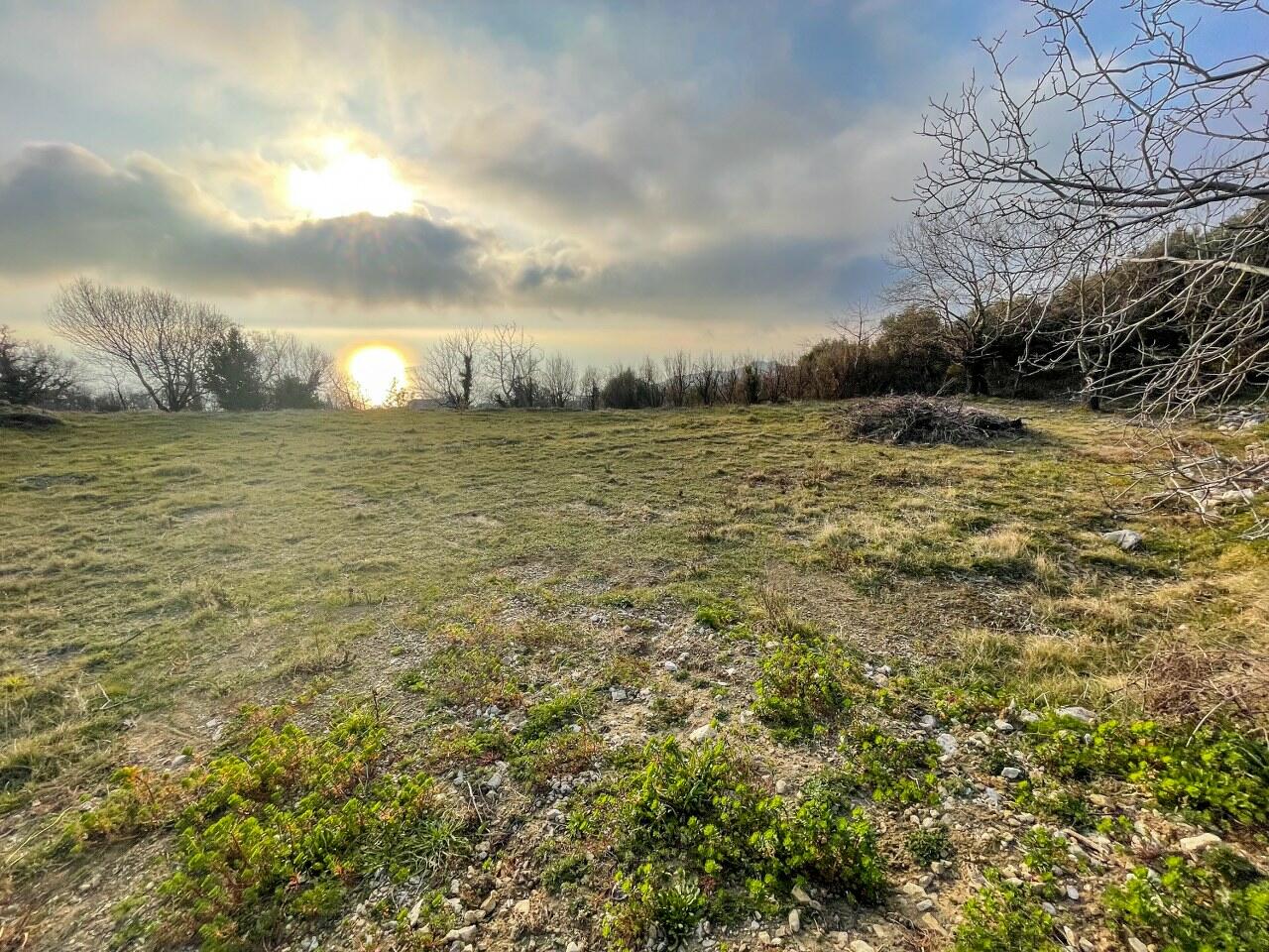 Земля в Добра Воде, Черногория, 861 м² - фото 2