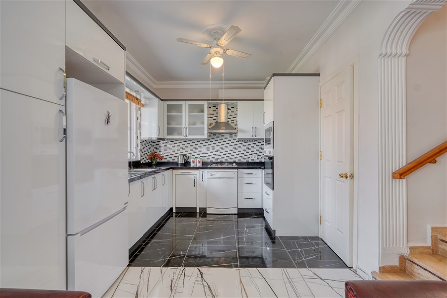 Вилла в Кестеле, Турция, 160 м² - фото 6