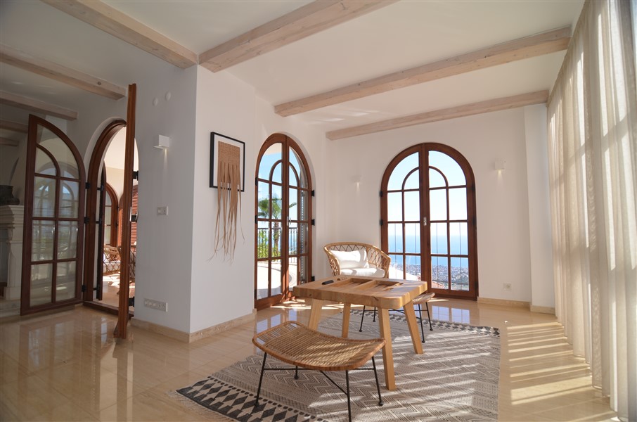 Вилла в Алании, Турция, 390 м² - фото 13