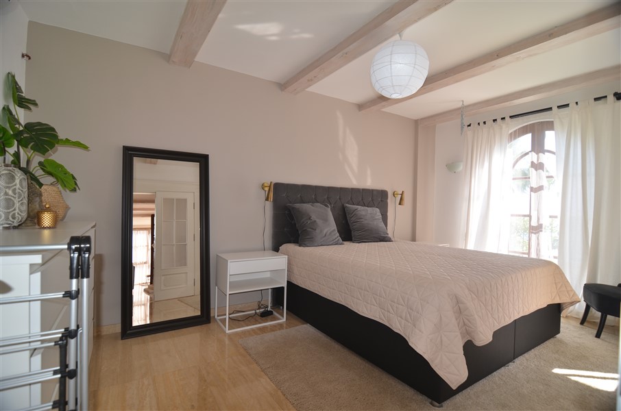 Вилла в Алании, Турция, 390 м² - фото 16