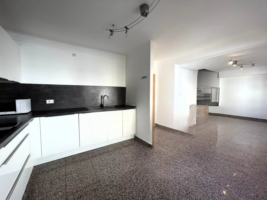 Квартира в Люксембурге, Люксембург, 60 м² - фото 1