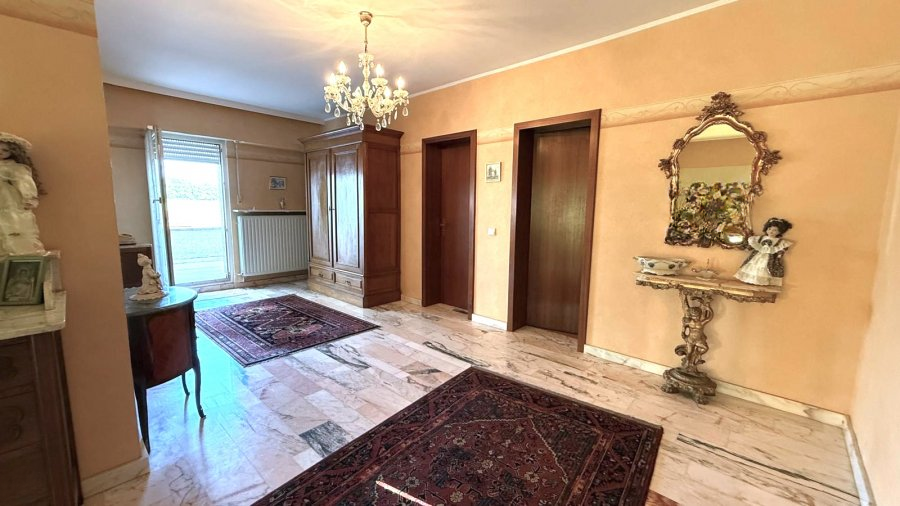 Квартира в Люксембурге, Люксембург, 310 м² - фото 2