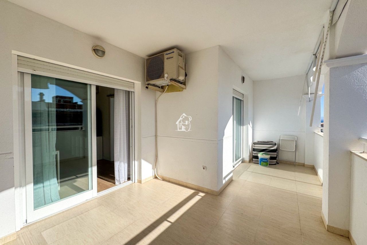 Апартаменты в Торревьехе, Испания, 67 м² - фото 2