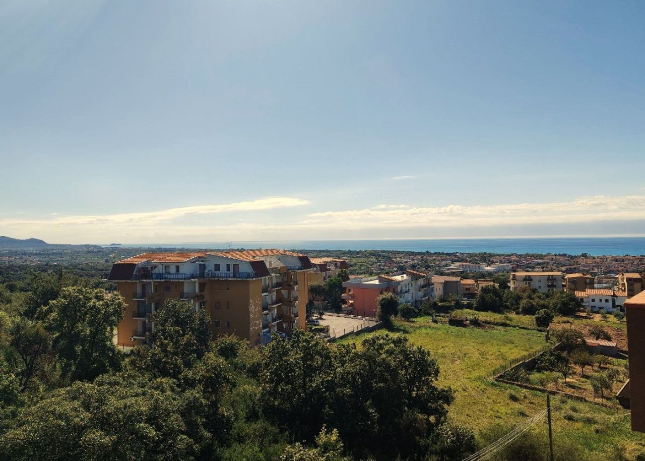 Квартира в Скалее, Италия, 90 м² - фото 2