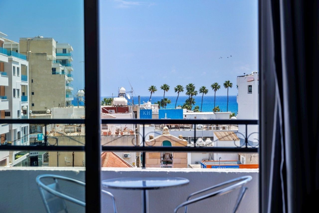 Апартаменты в Ларнаке, Кипр, 95 м² - фото 1