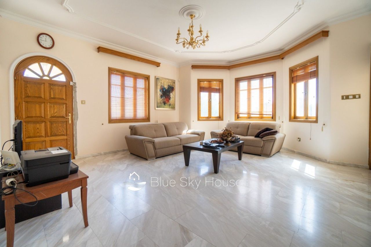 Вилла в Лимасоле, Кипр, 371 м² - фото 12