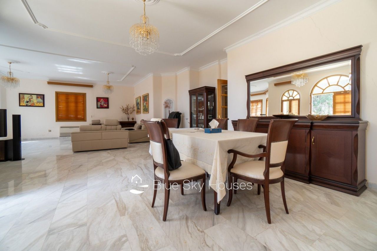 Вилла в Лимасоле, Кипр, 371 м² - фото 13