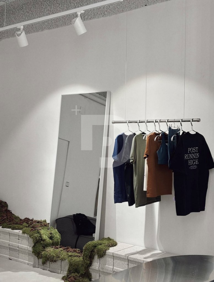 Магазин в Эйшампле, Испания, 250 м² - фото 1