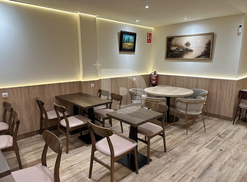 Кафе, ресторан Испания, Испания, 187 м² - фото 1