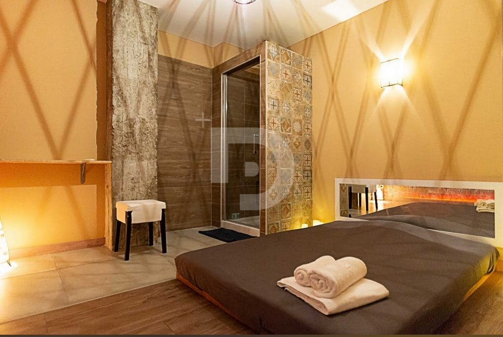 Магазин в Барселоне, Испания, 148 м² - фото 1