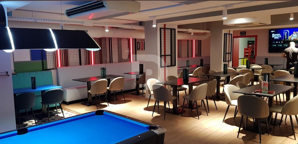 Кафе, ресторан в Барселоне, Испания, 1 082 м² - фото 1