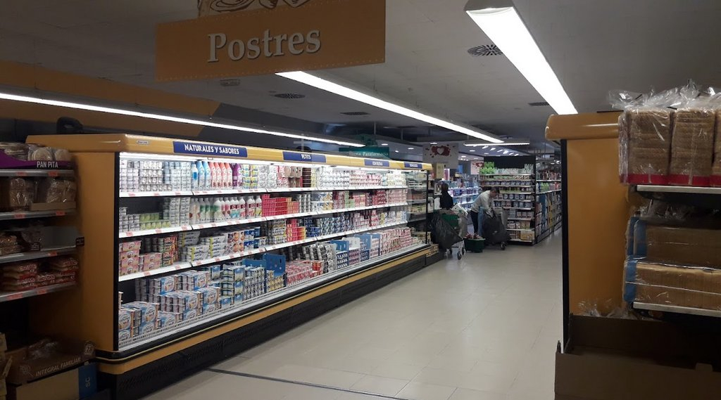 Магазин Испания, Испания, 3 593 м² - фото 1