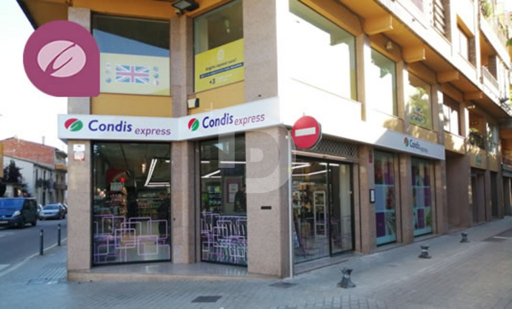 Магазин в Барселоне, Испания, 573 м² - фото 1