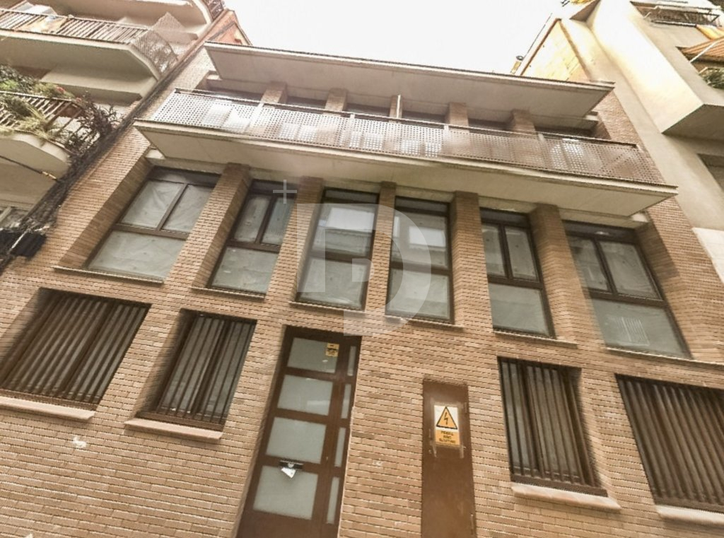 Коммерческая недвижимость в Барселоне, Испания, 370 м² - фото 1