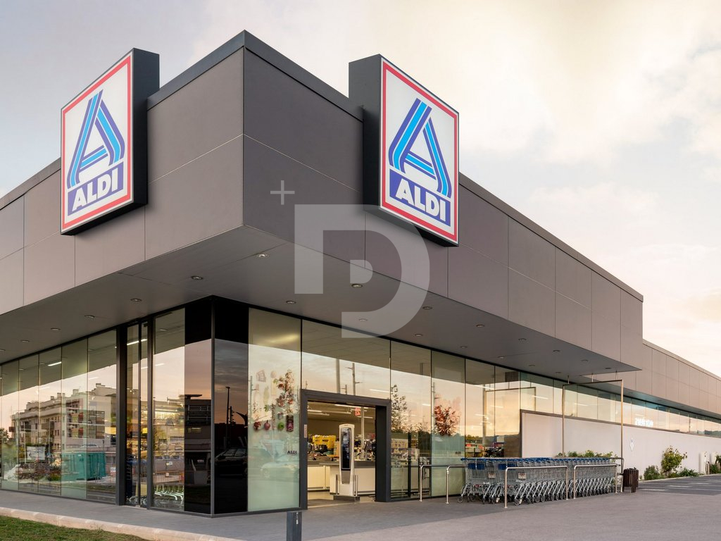 Магазин в Барселоне, Испания, 3 030 м² - фото 1