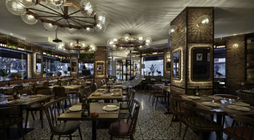 Коммерческая недвижимость в Барселоне, Испания, 181 м² - фото 1