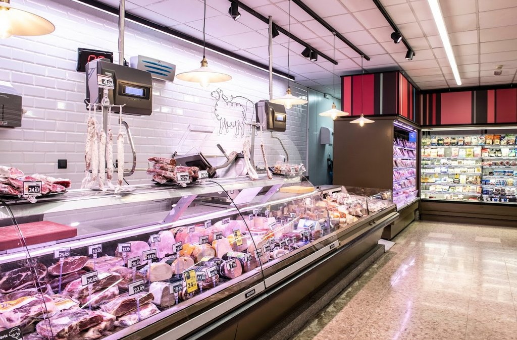 Магазин в Барселоне, Испания, 741 м² - фото 1