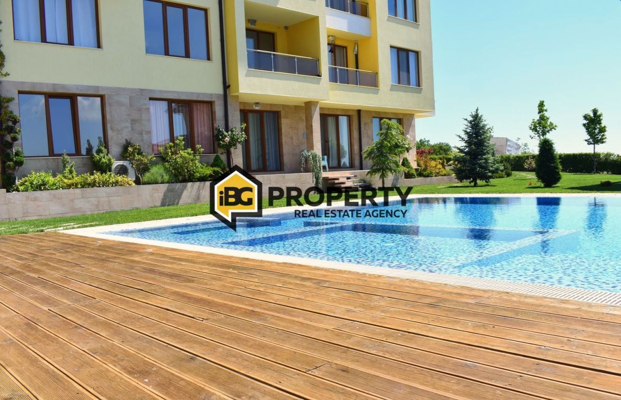 Квартира в Бяле, Болгария, 58 м² - фото 1