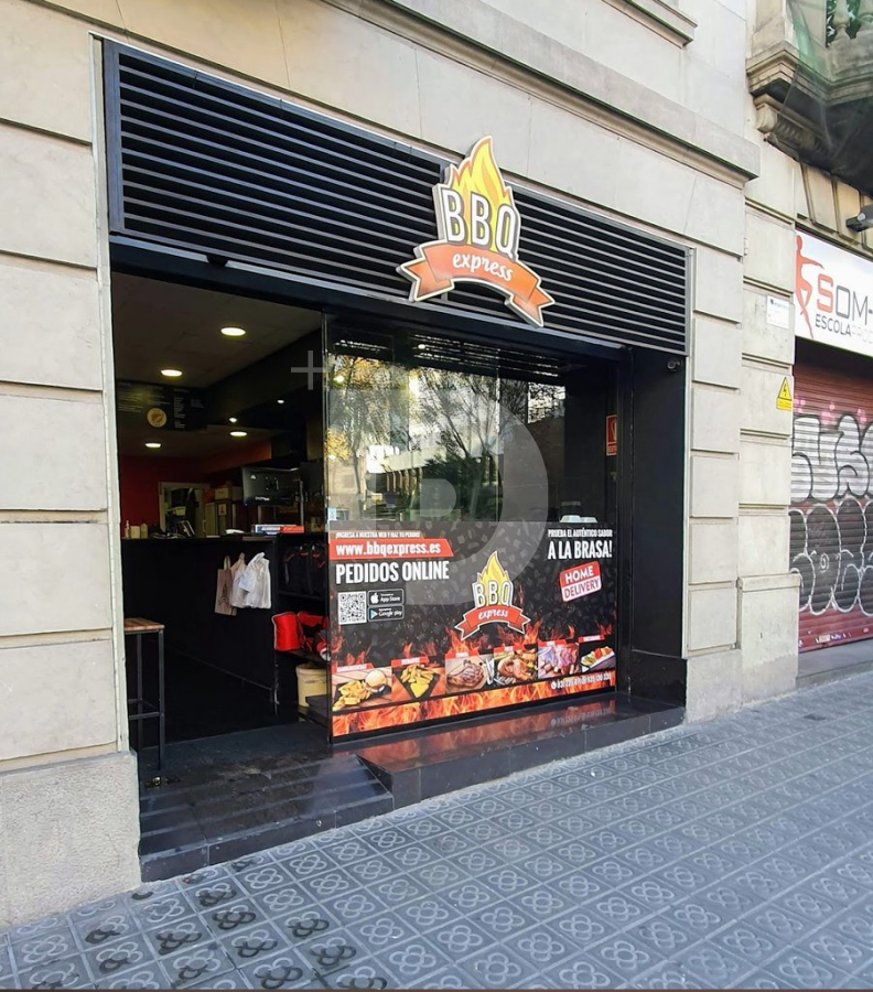 Кафе, ресторан в Эйшампле, Испания, 75 м² - фото 1