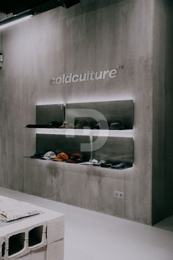 Магазин в Барселоне, Испания, 140 м² - фото 1