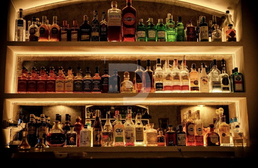 Кафе, ресторан в Мадриде, Испания, 212 м² - фото 1