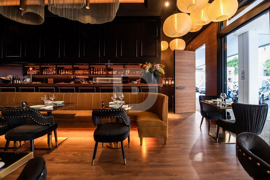 Кафе, ресторан в Мадриде, Испания, 295 м² - фото 1