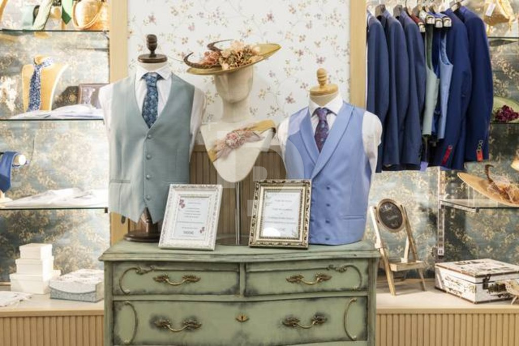 Коммерческая недвижимость в Барселоне, Испания, 250 м² - фото 1