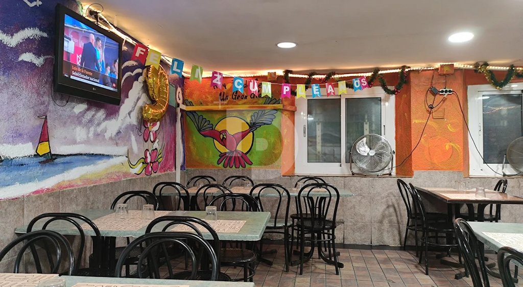 Коммерческая недвижимость в Барселоне, Испания, 160 м² - фото 1