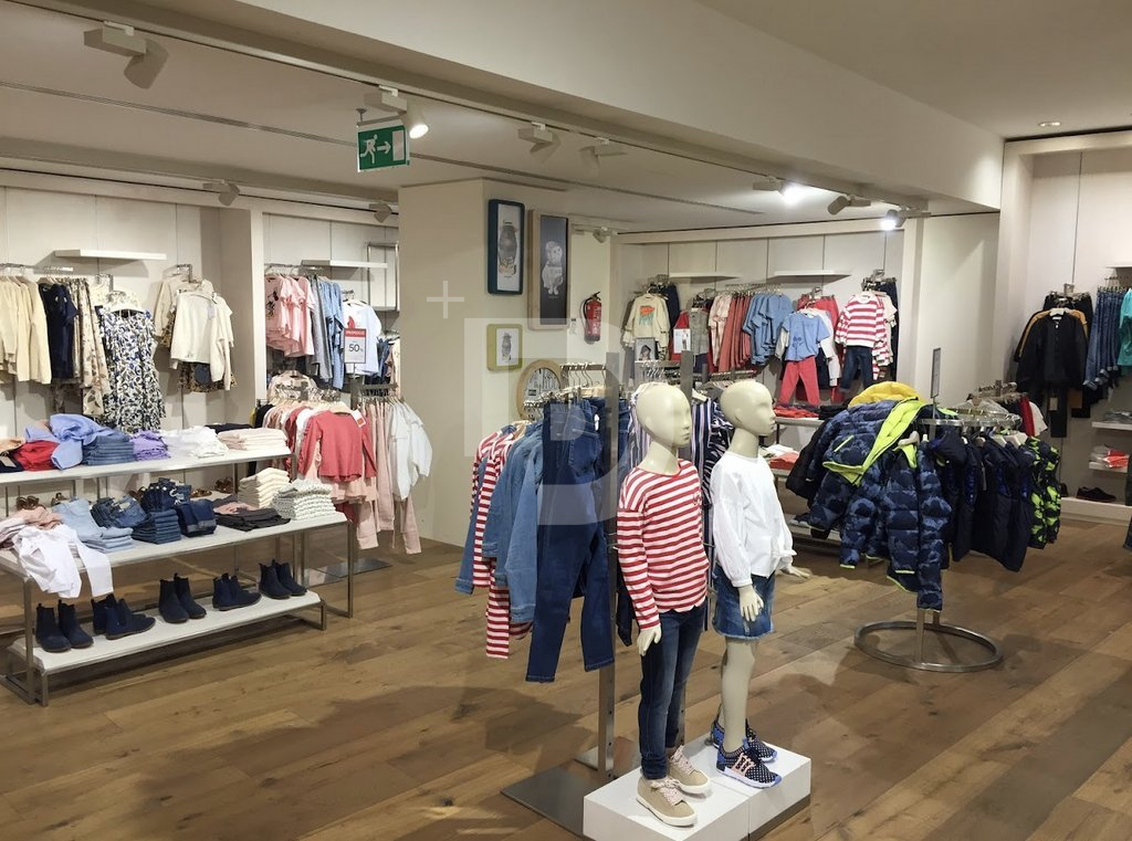 Магазин Каталония, Испания, 1 483 м² - фото 2