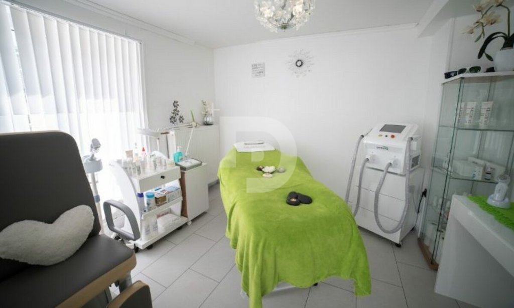 Коммерческая недвижимость в Эйшампле, Испания, 324 м² - фото 2